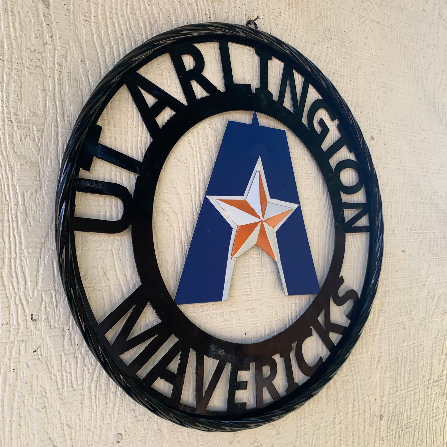 UTA ARLINGTON CUSTOM METAL VINTAGE CRAFT TEAM SIGN WESTERN HOME DECOR HANDMADE