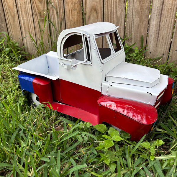 TEXAS FLAG TRUCK 20" PICKUP PATRIOTIC TRUCK RED WHITE BLUE METAL VINTAGE GARDEN ART FIGURINE WESTERN HOME DECOR HANDMADE #EH12866