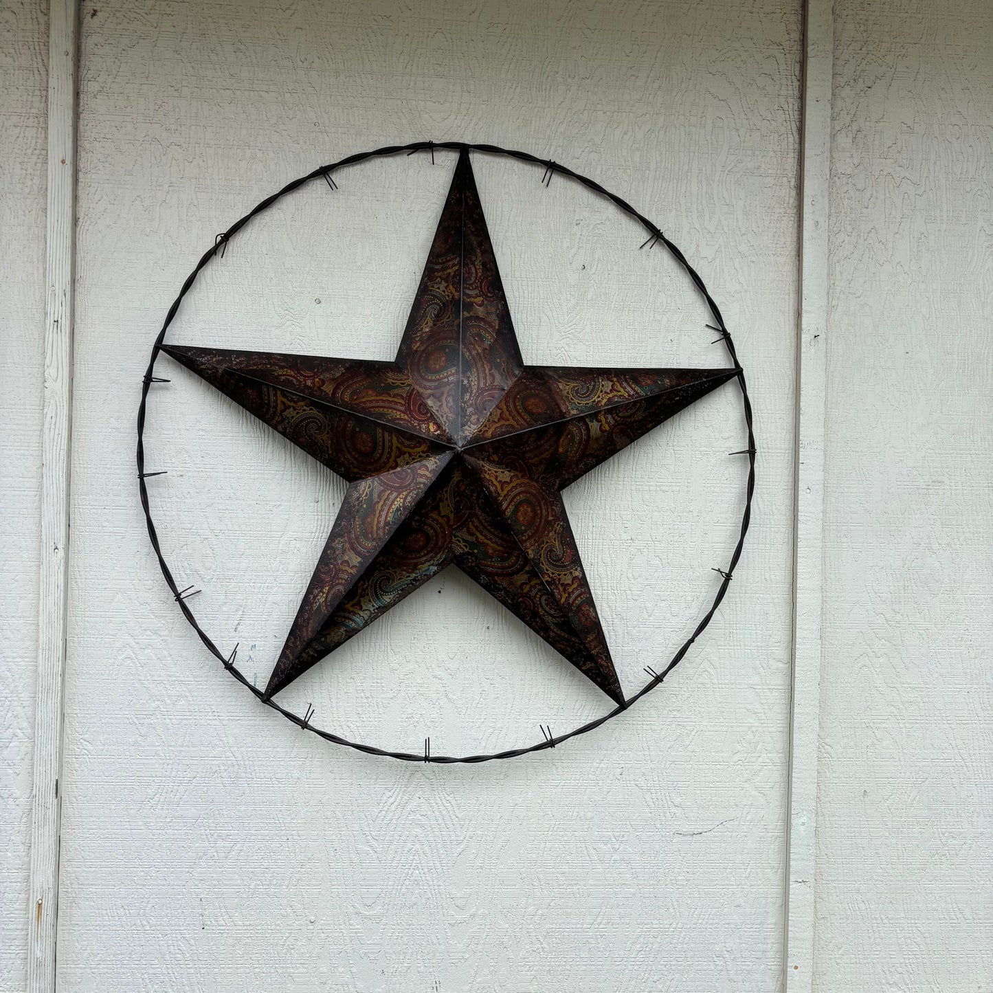 PAISLEY BARN STAR MULTI CLOR WITH BARBWIRE RING LONESTAR WESTERN HOME DECOR HANDMADE