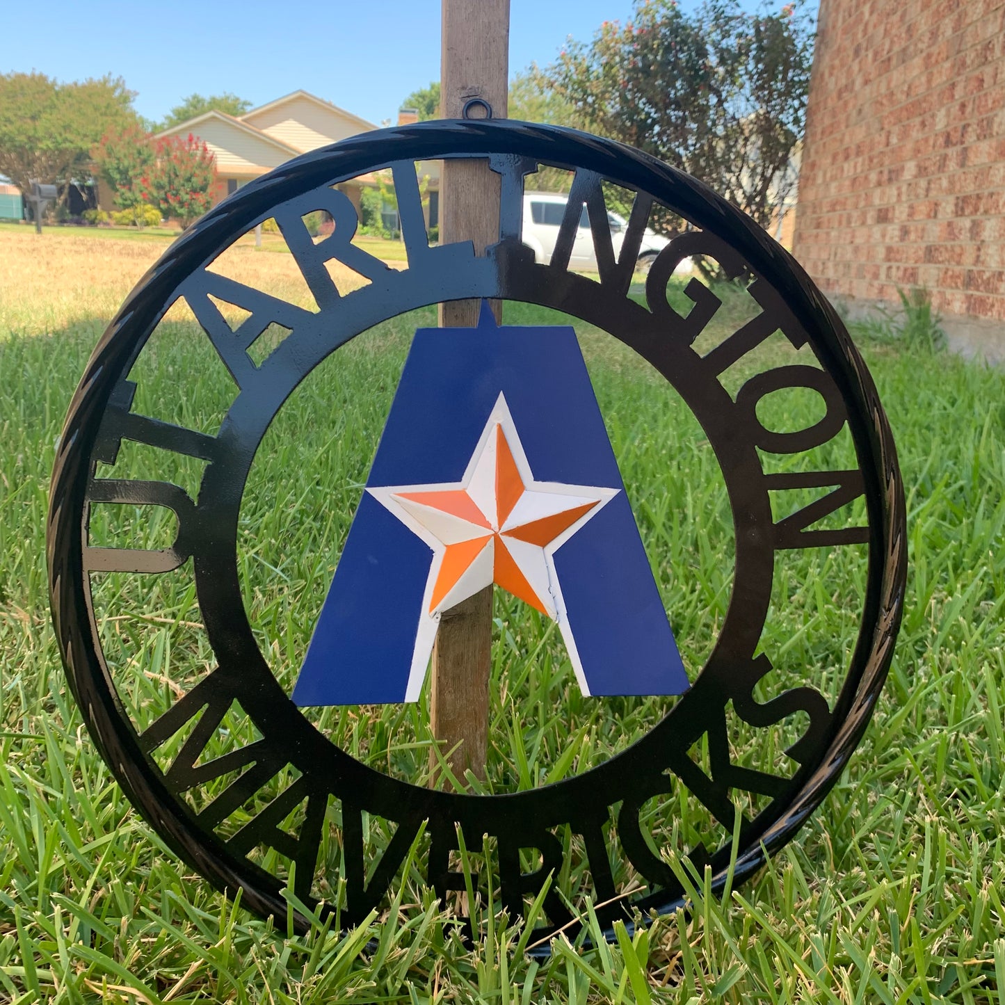 UTA ARLINGTON CUSTOM METAL VINTAGE CRAFT TEAM SIGN WESTERN HOME DECOR HANDMADE