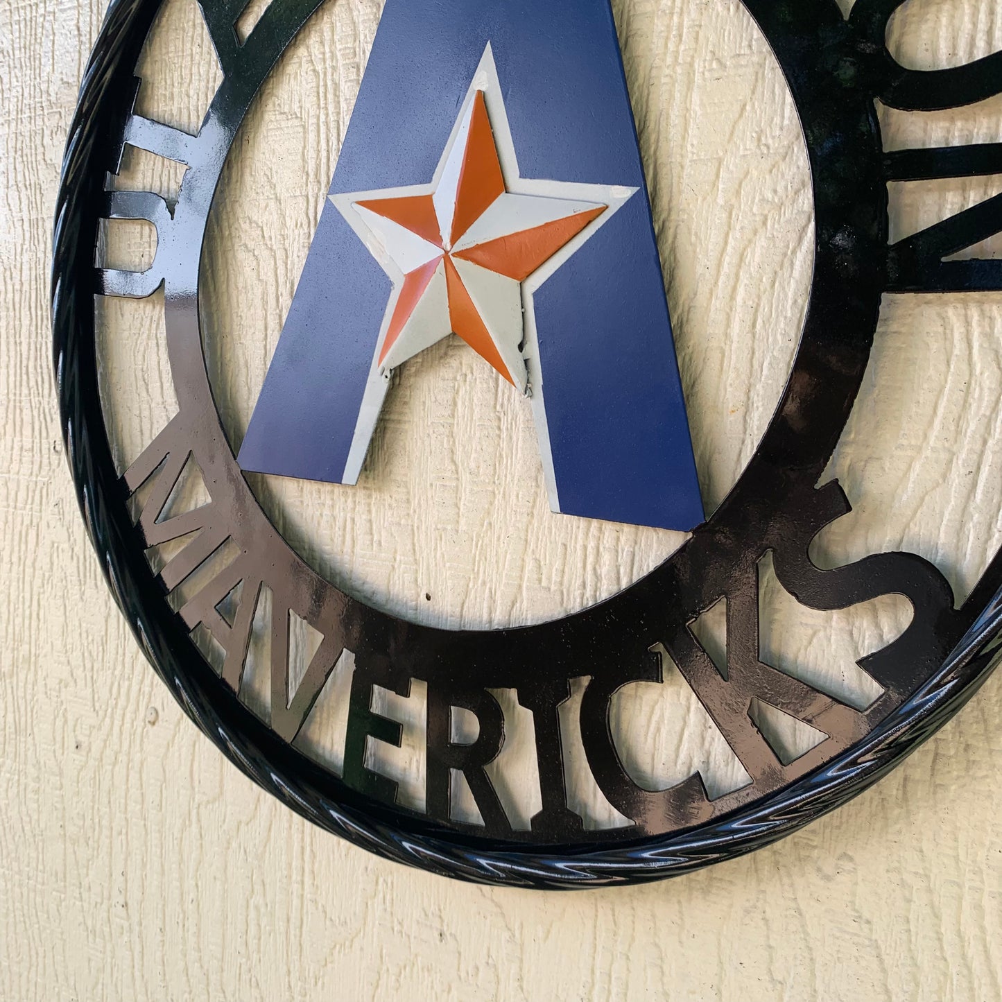 UTA ARLINGTON CUSTOM METAL VINTAGE CRAFT TEAM SIGN WESTERN HOME DECOR HANDMADE