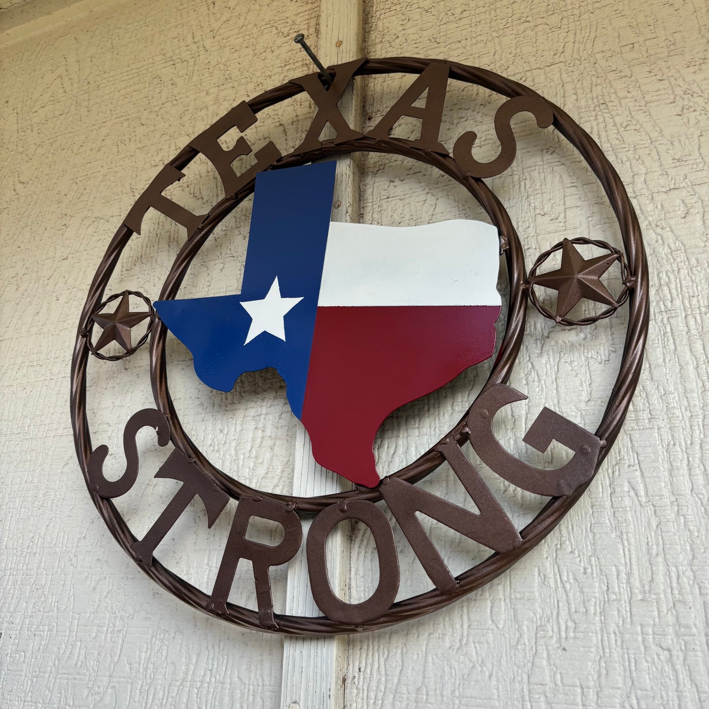 TEXAS STRONG SIGN METAL WALL ART WESTERN HOME DECOR RED WHITE BLUE WITH BRONZE RING HANDMADE #EH13212