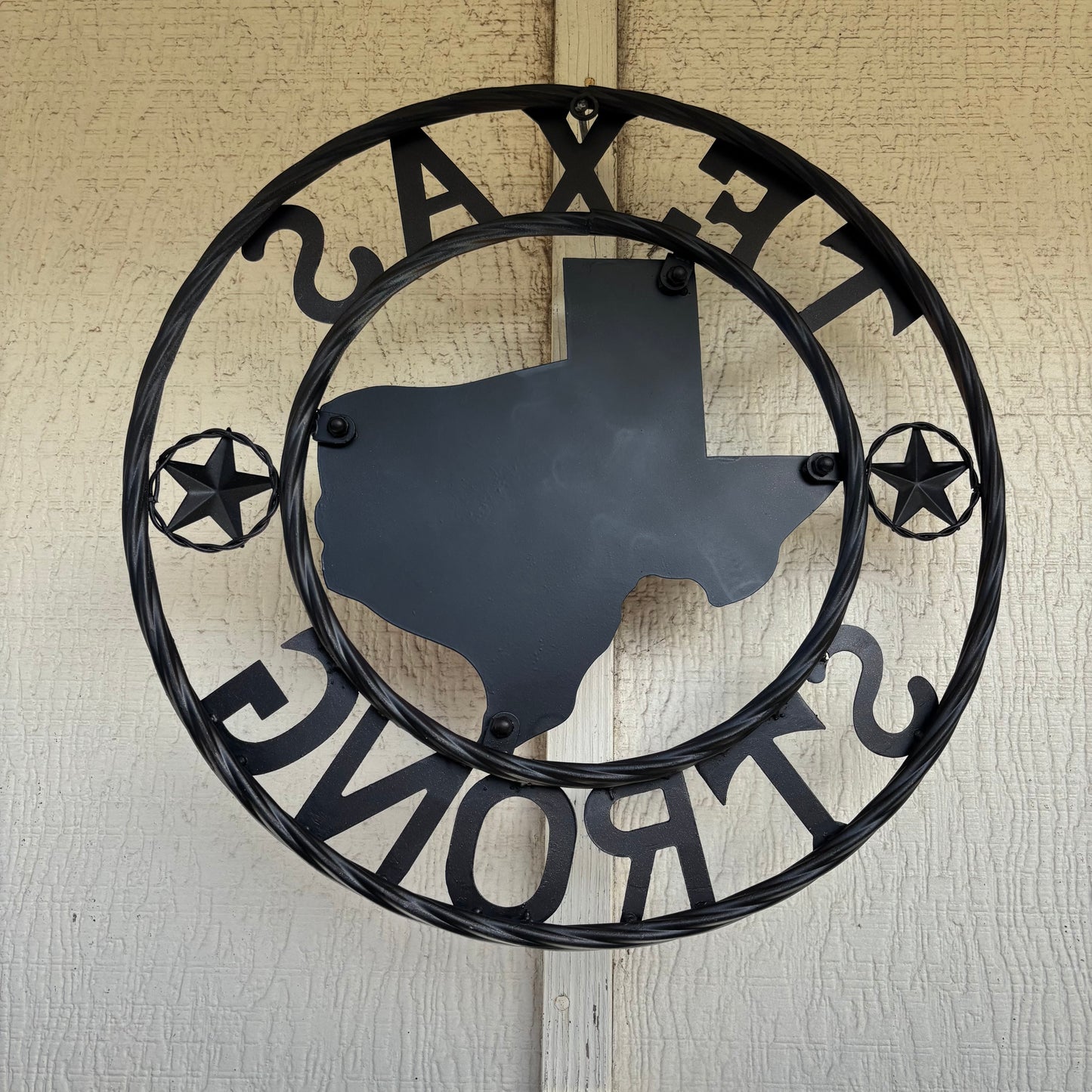 TEXAS STRONG SIGN METAL WALL ART WESTERN HOME DECOR RED WHITE BLUE WITH BRONZE RING HANDMADE #EH13212