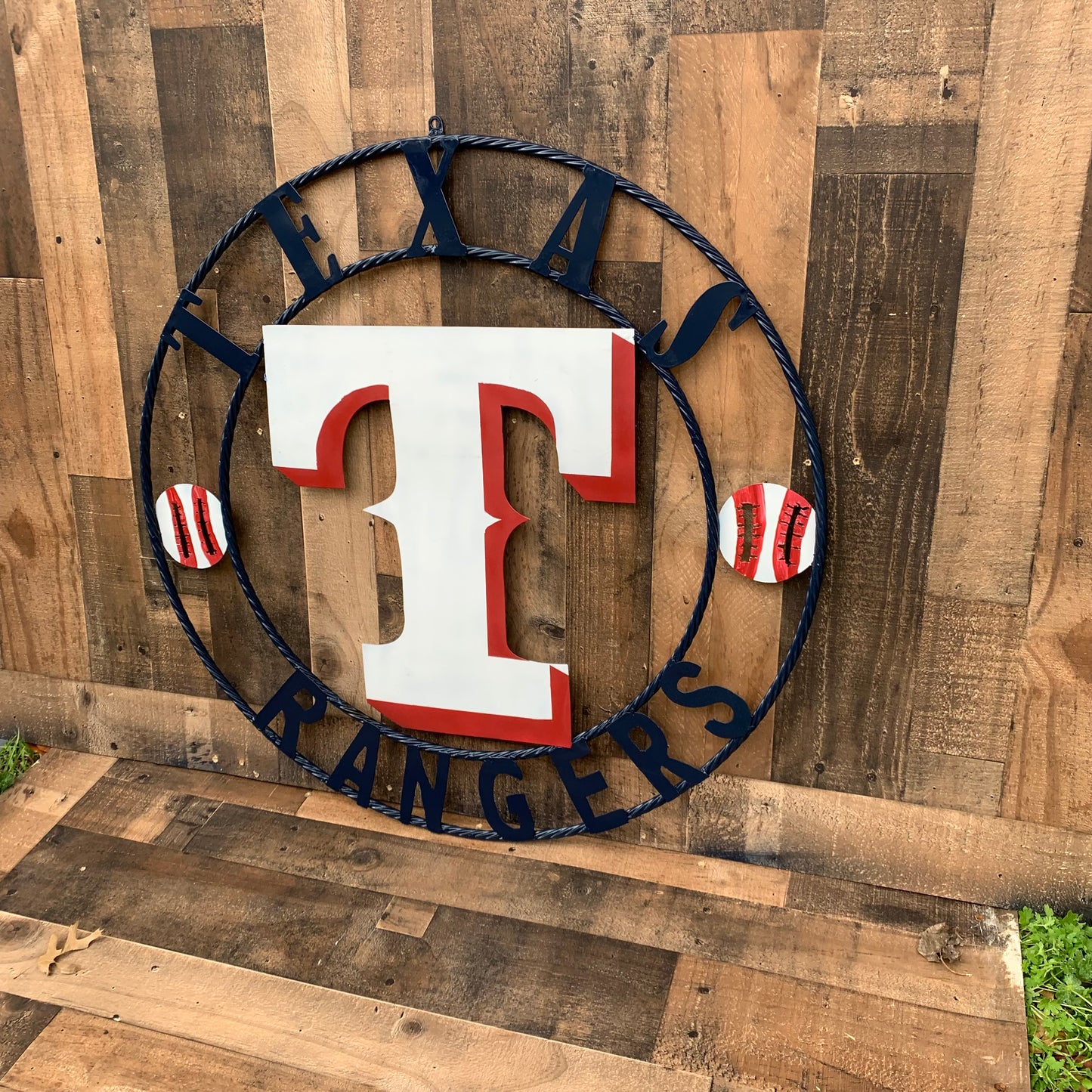 TEXAS RANGERS CUSTOM METAL VINTAGE CRAFT TEAM SIGN WHITE & RED & NAVY BLUE RING HANDMADE