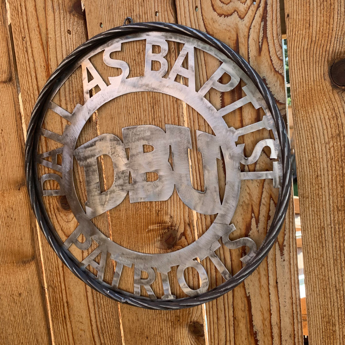 DBU DALLAS BAPTIST PATRIOTS CUSTOM RAW METAL NO PAINT VINTAGE METAL CRAFT SIGN TEAM WESTERN HOME DECOR HANDMADE