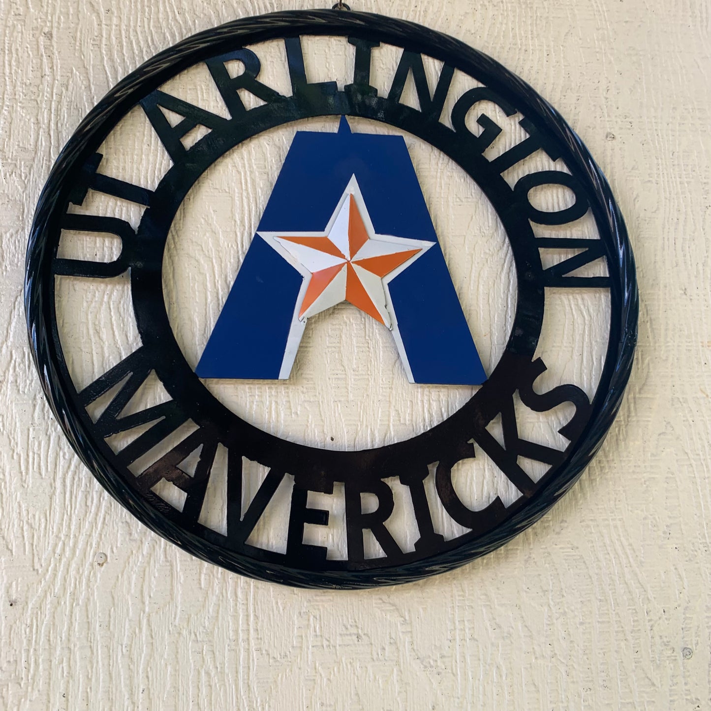 UTA ARLINGTON CUSTOM METAL VINTAGE CRAFT TEAM SIGN WESTERN HOME DECOR HANDMADE