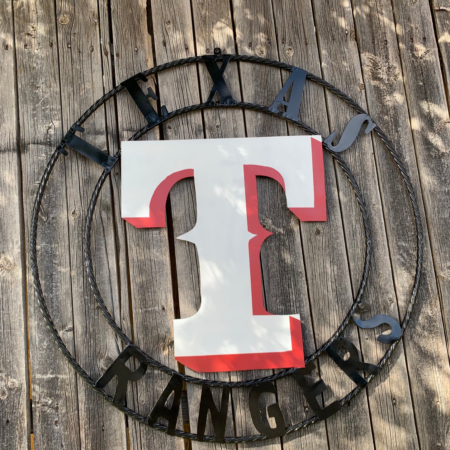 TEXAS RANGERS CUSTOM METAL VINTAGE CRAFT TEAM SIGN WHITE & RED WITH BLACK RING HANDMADE