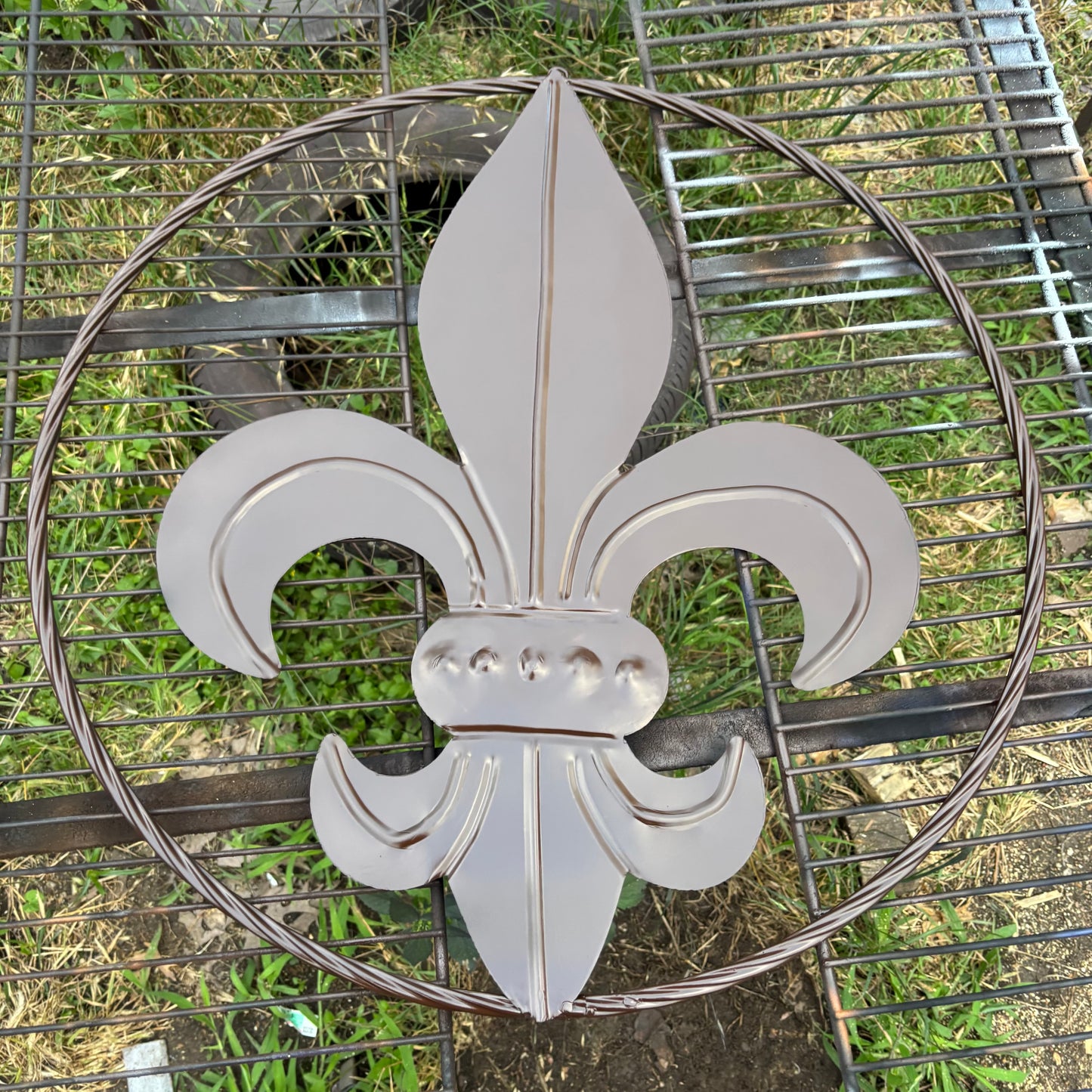 FLEUR DE LIS BROWN METAL WALL ART SIGN WESTERN HOME DECOR HANDMADE NEW 12",18",24",32"