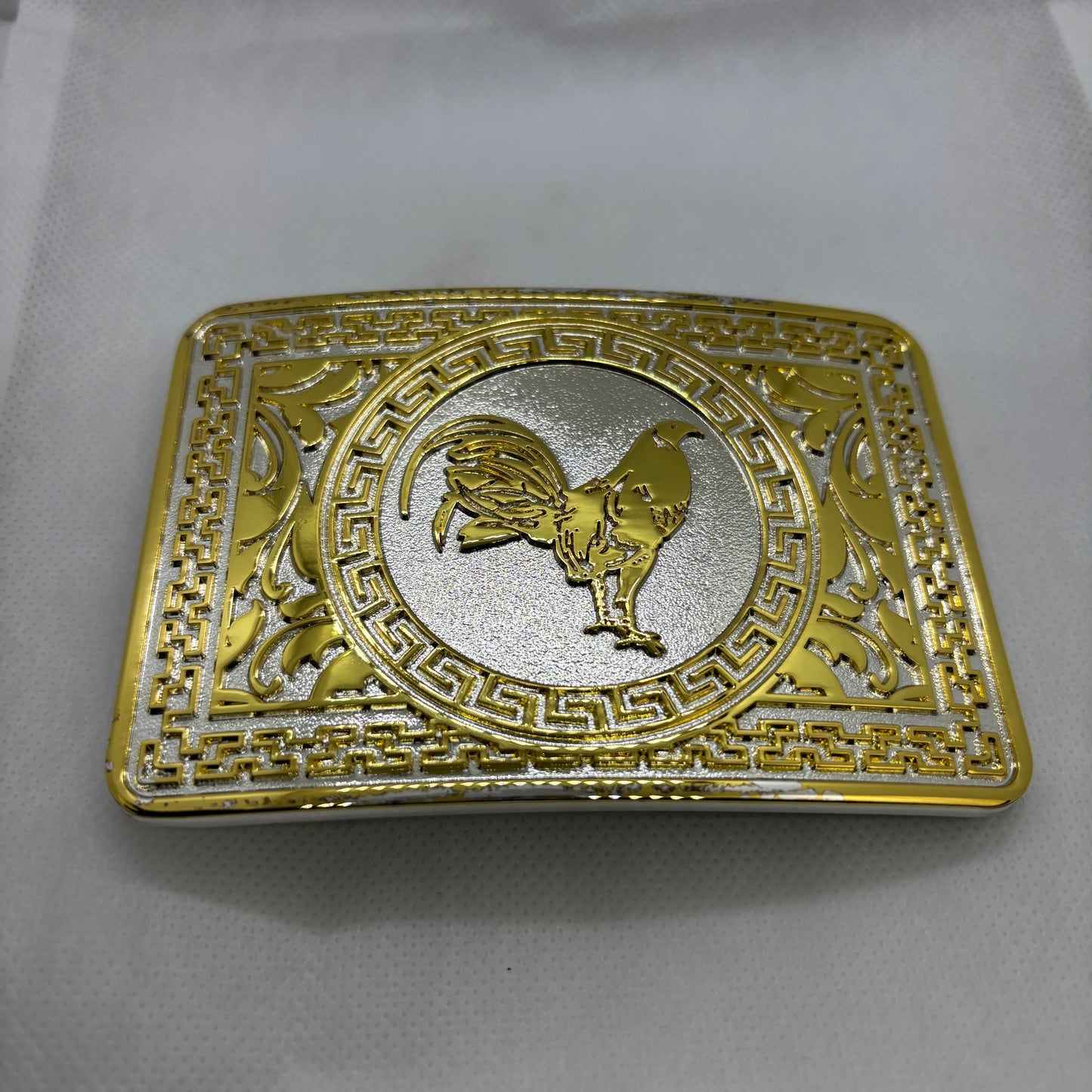 ROOSTER BELT BUCKLE GOLD WHITE WESTERN METAL BUCKLE FASHION ART 4.5" X 3.5"  #EH13237