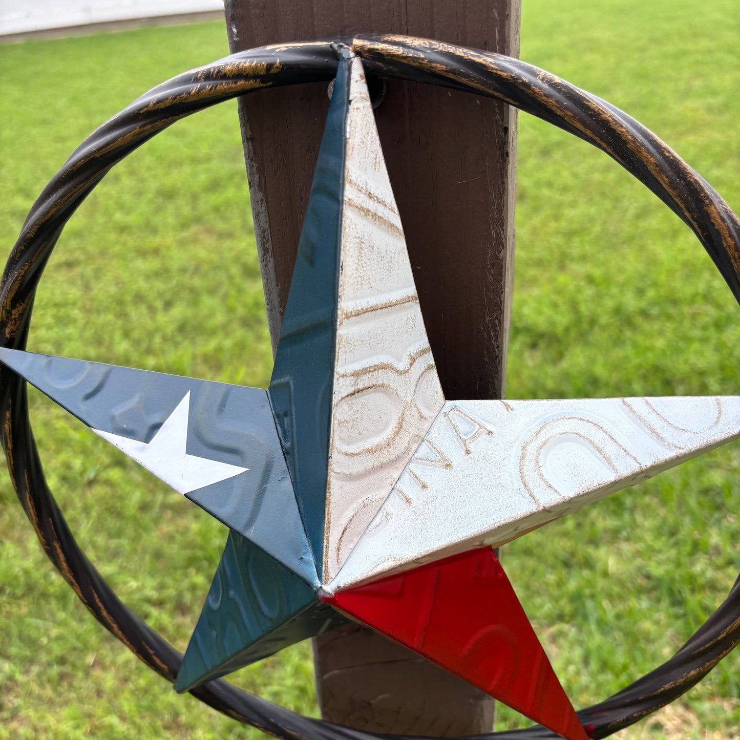 RED WHITE BLUE LICENSE PLATE METAL BARN LONESTAR WESTERN HOME DECOR HANDMADE EH13325