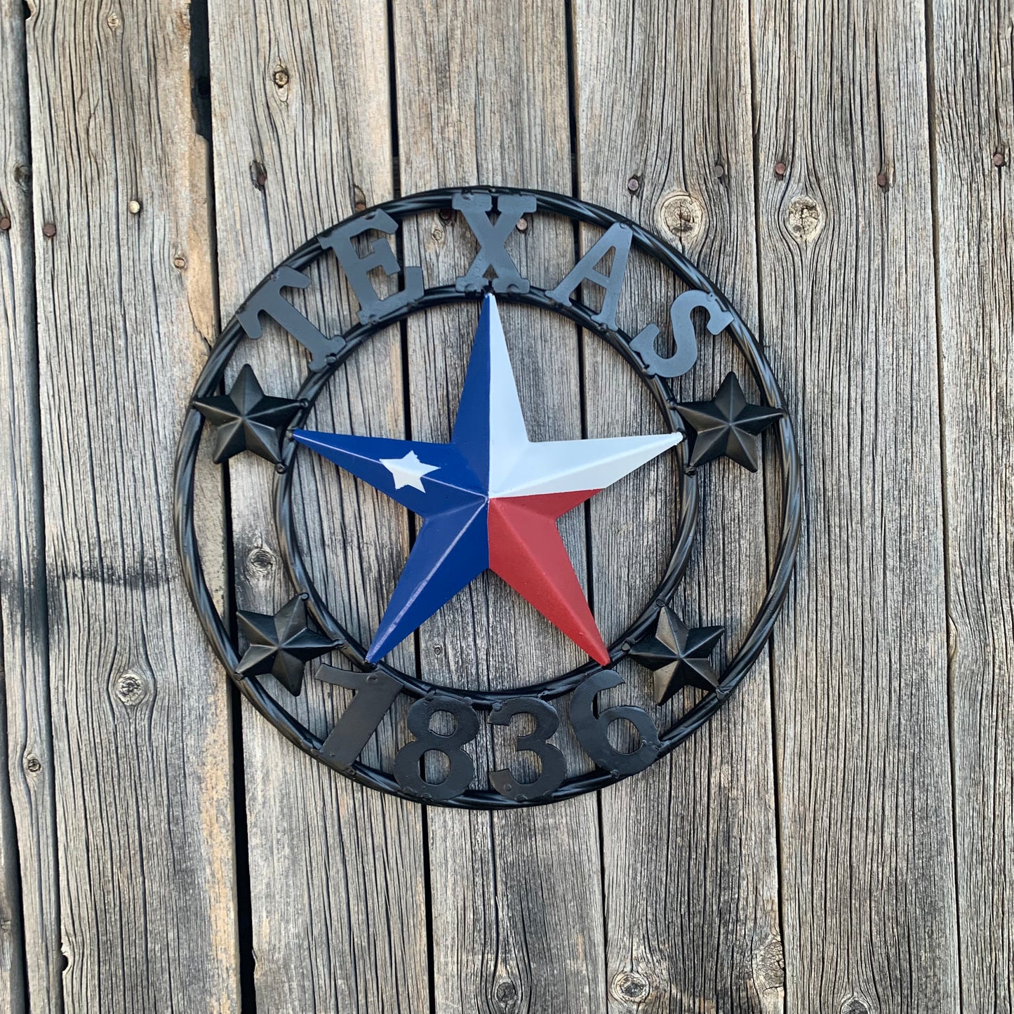 TEXAS FLAG STAR RED WHT BLUE STAR & BLACK RING METAL BARN LONE STAR WESTERN HOME DECOR HANDMADE NEW 12",18",24",36",50"