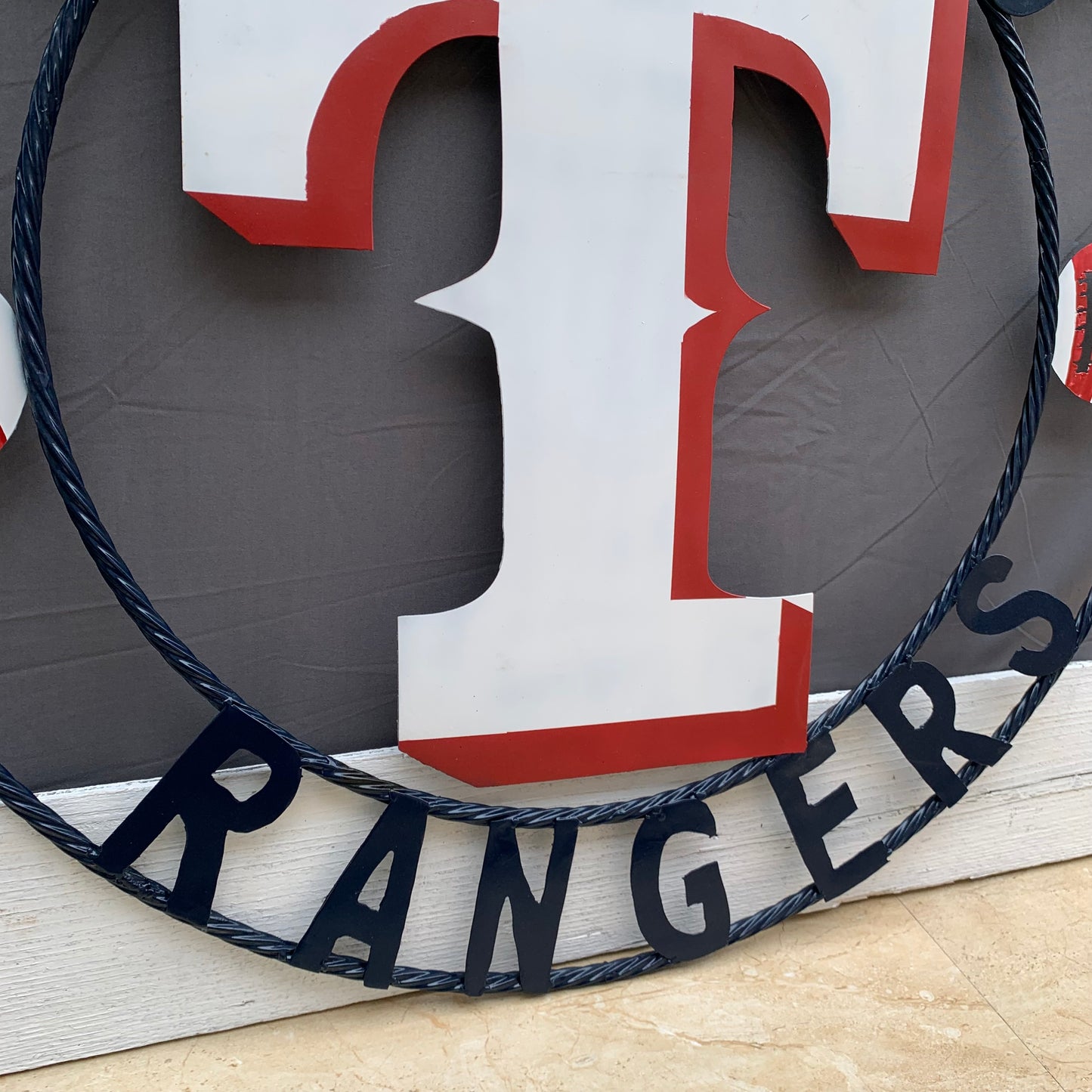 TEXAS RANGERS CUSTOM METAL VINTAGE CRAFT TEAM SIGN WHITE & RED & NAVY BLUE RING HANDMADE