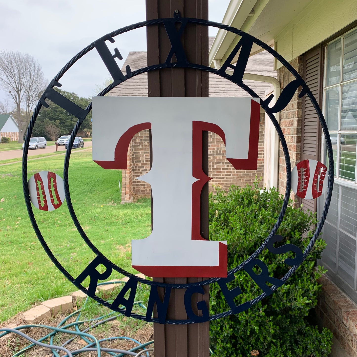 TEXAS RANGERS CUSTOM METAL VINTAGE CRAFT TEAM SIGN WHITE & RED & NAVY BLUE RING HANDMADE