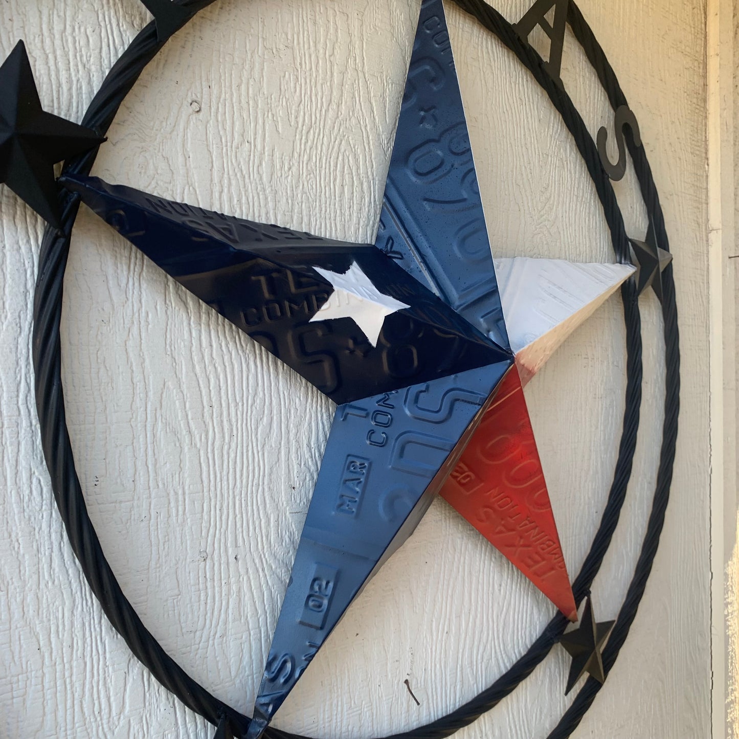 TEXAS LICENSE PLATE BARN STAR METAL LONE STAR TWISTED BLACK RING & LETTERS WESTERN HOME DECOR HANDMADE NEW