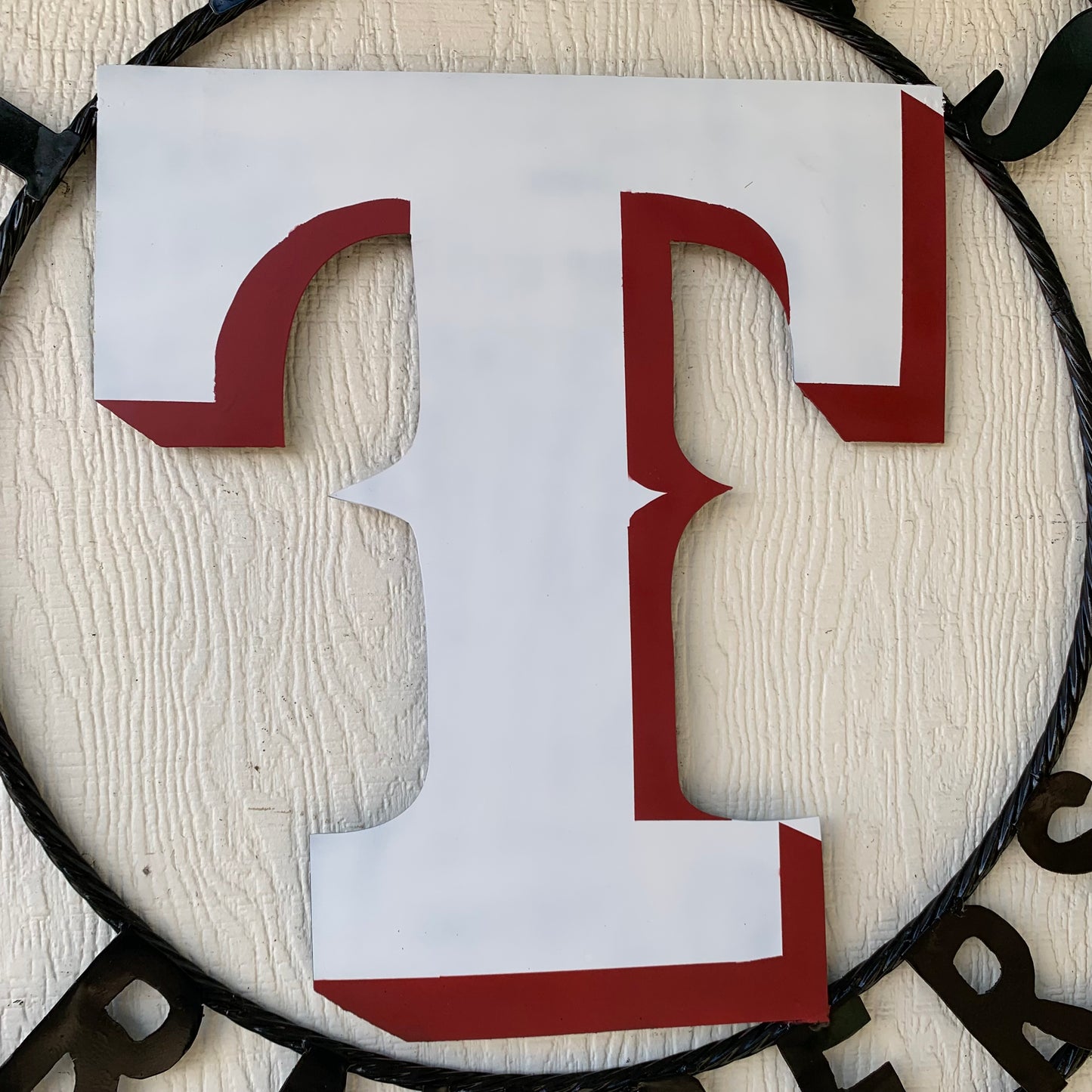 TEXAS RANGERS CUSTOM METAL VINTAGE CRAFT TEAM SIGN WHITE & RED WITH BLACK RING HANDMADE