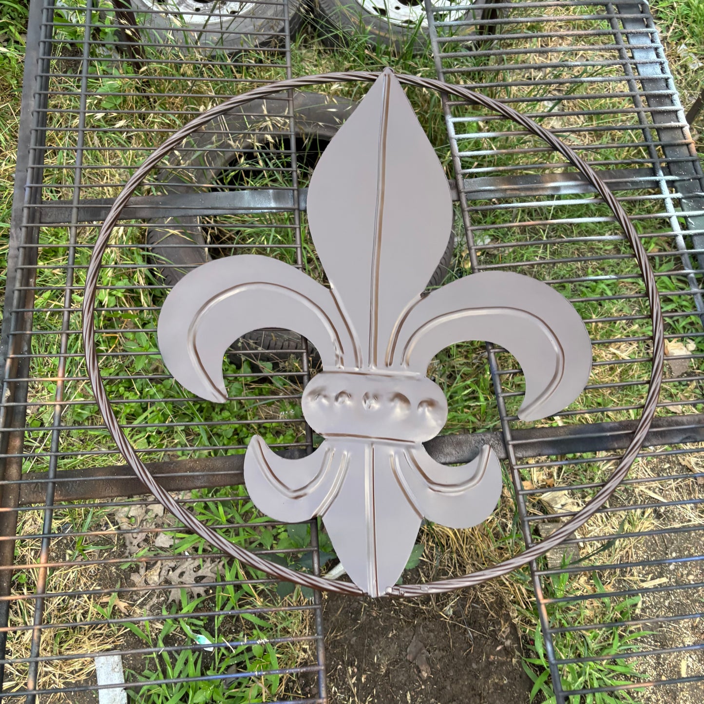 FLEUR DE LIS BROWN METAL WALL ART SIGN WESTERN HOME DECOR HANDMADE NEW 12",18",24",32"