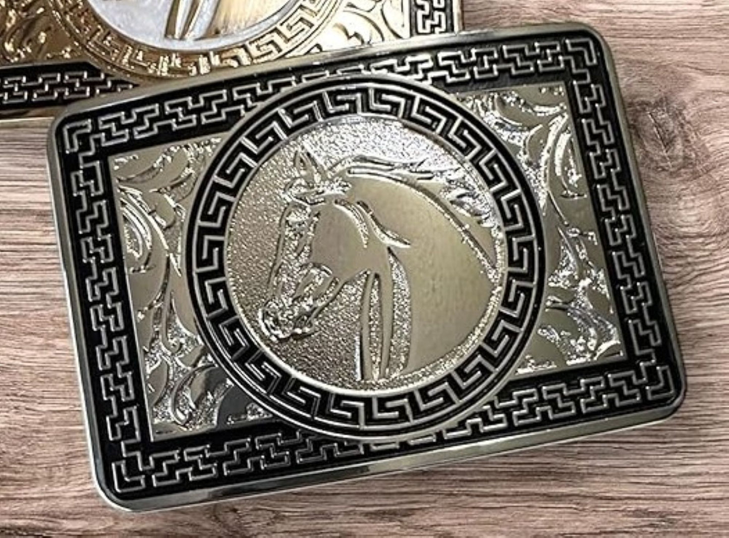 HORSE BELT BUCKLE GOLD WESTERN METAL BUCKLE FASHION ART 4.5" X 3.5"  #EH13095