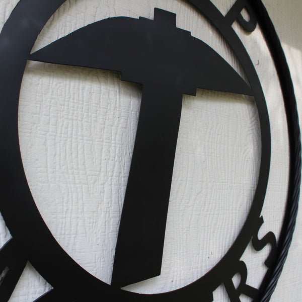 UTEP MINERS BLACK CUSTOM METAL VINTAGE CRAFT TEAM SIGN WESTERN HOME DECOR HANDMADE (Copy)