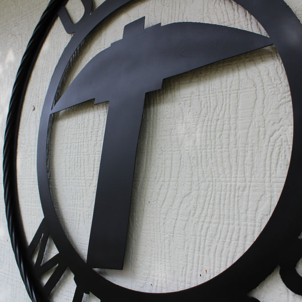 UTEP MINERS BLACK CUSTOM METAL VINTAGE CRAFT TEAM SIGN WESTERN HOME DECOR HANDMADE (Copy)