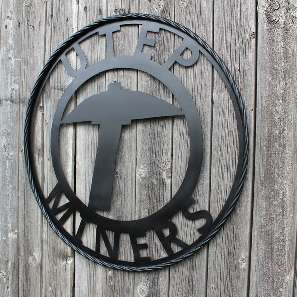 UTEP MINERS BLACK CUSTOM METAL VINTAGE CRAFT TEAM SIGN WESTERN HOME DECOR HANDMADE (Copy)