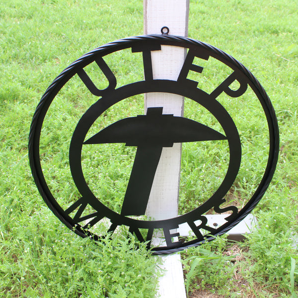 UTEP MINERS BLACK CUSTOM METAL VINTAGE CRAFT TEAM SIGN WESTERN HOME DECOR HANDMADE (Copy)