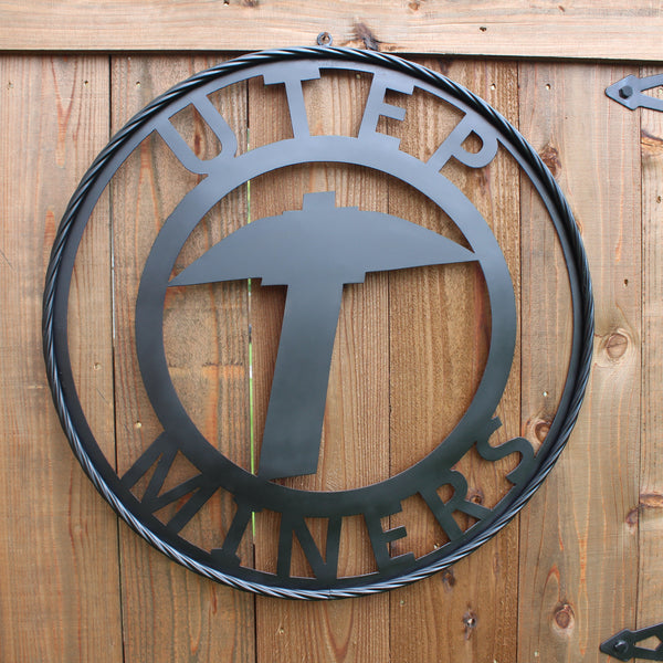 UTEP MINERS BLACK CUSTOM METAL VINTAGE CRAFT TEAM SIGN WESTERN HOME DECOR HANDMADE (Copy)
