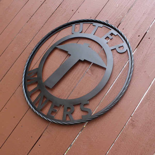 UTEP MINERS BLACK CUSTOM METAL VINTAGE CRAFT TEAM SIGN WESTERN HOME DECOR HANDMADE (Copy)