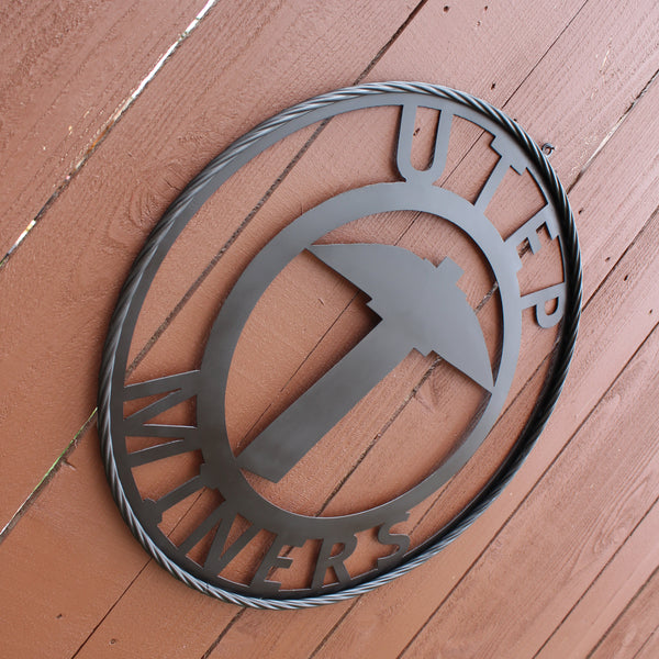 UTEP MINERS BLACK CUSTOM METAL VINTAGE CRAFT TEAM SIGN WESTERN HOME DECOR HANDMADE (Copy)
