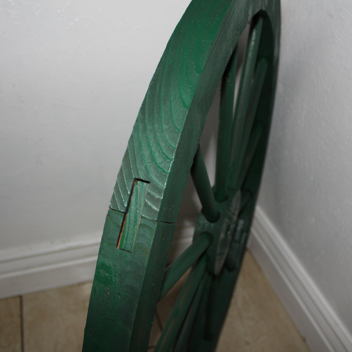 WAGON WHEEL HUNTER GREEN BARN WOOD WESTERN HOME DECOR HANDMADE NEW 16",24",30"