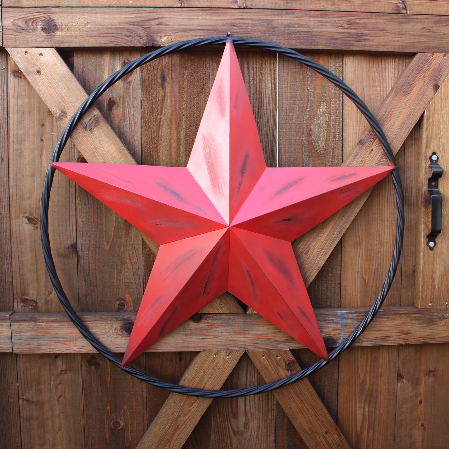 RED DISTRESSED STAR TWO TONE TEXTURE WITH BLACK RING METAL LONESTAR TWISTED ROPE RING WESTERN HOME DECOR HANDMADE NEW #EH10645