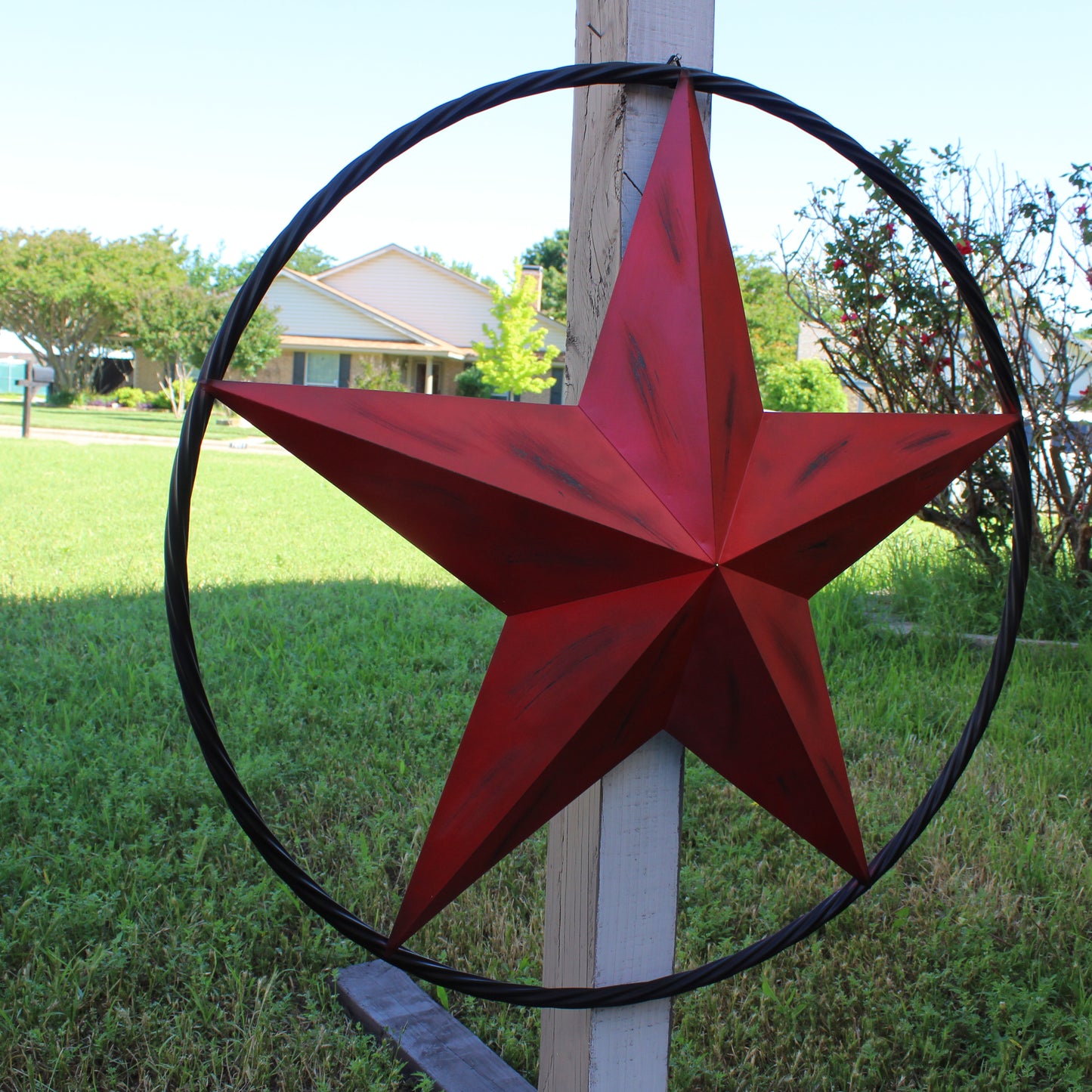 RED DISTRESSED STAR TWO TONE TEXTURE WITH BLACK RING METAL LONESTAR TWISTED ROPE RING WESTERN HOME DECOR HANDMADE NEW #EH10645