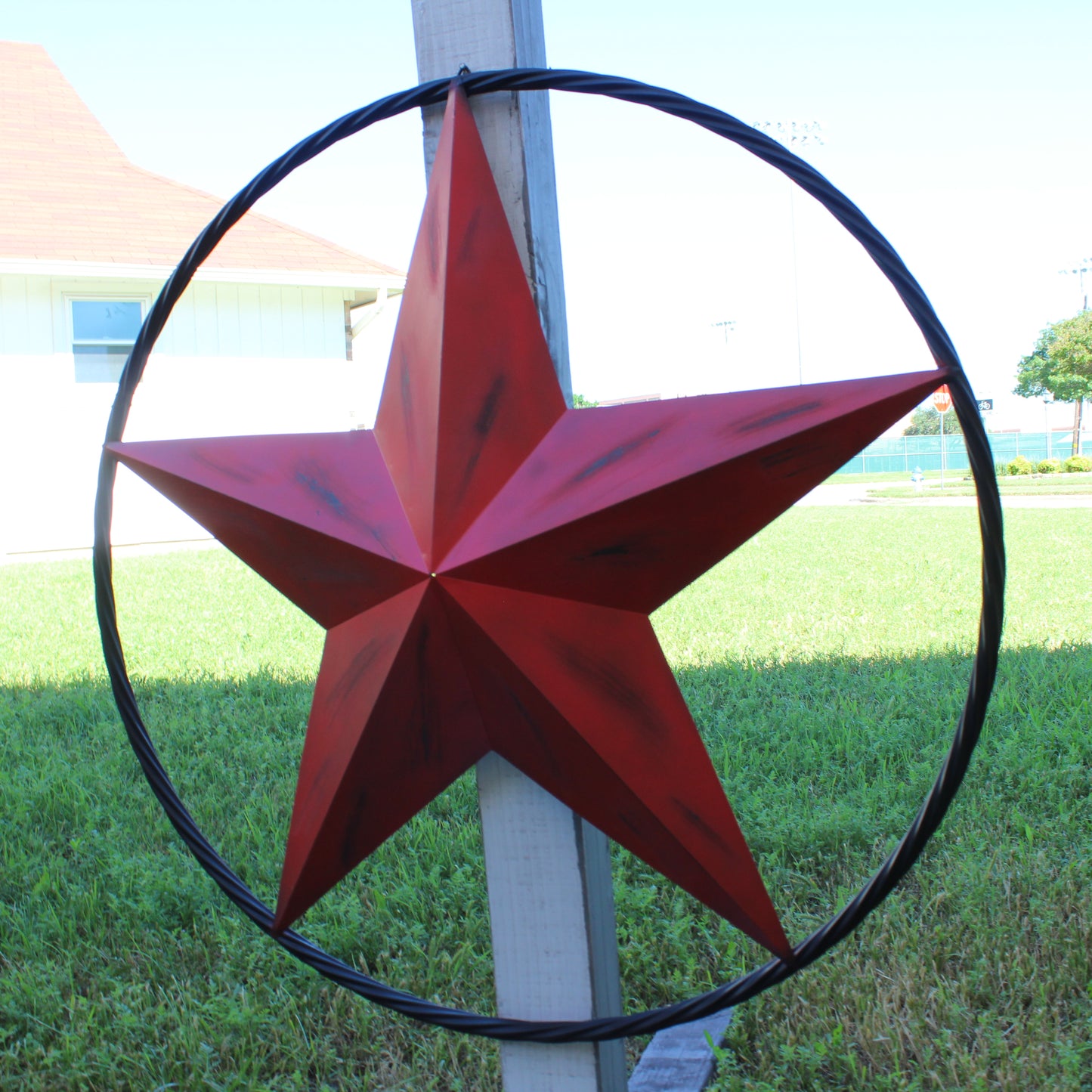 RED DISTRESSED STAR TWO TONE TEXTURE WITH BLACK RING METAL LONESTAR TWISTED ROPE RING WESTERN HOME DECOR HANDMADE NEW #EH10645