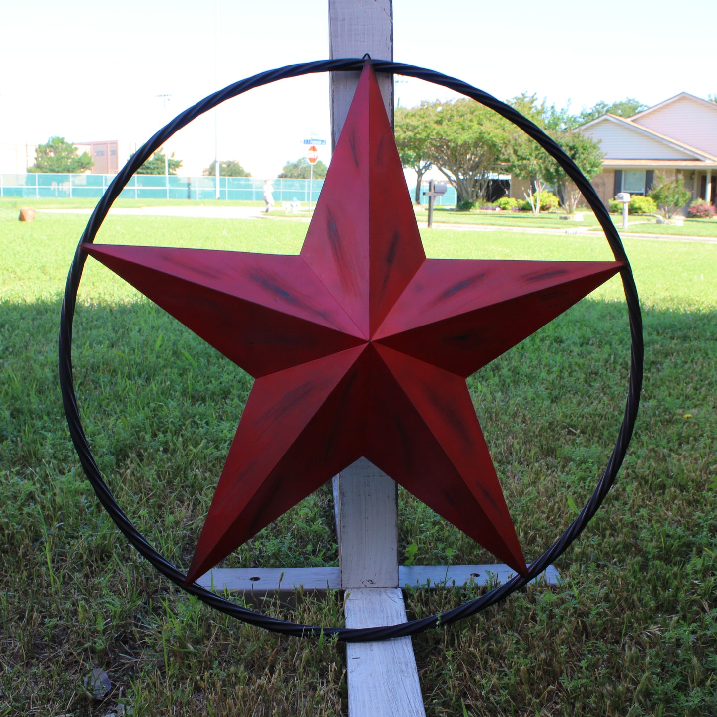 RED DISTRESSED STAR TWO TONE TEXTURE WITH BLACK RING METAL LONESTAR TWISTED ROPE RING WESTERN HOME DECOR HANDMADE NEW #EH10645