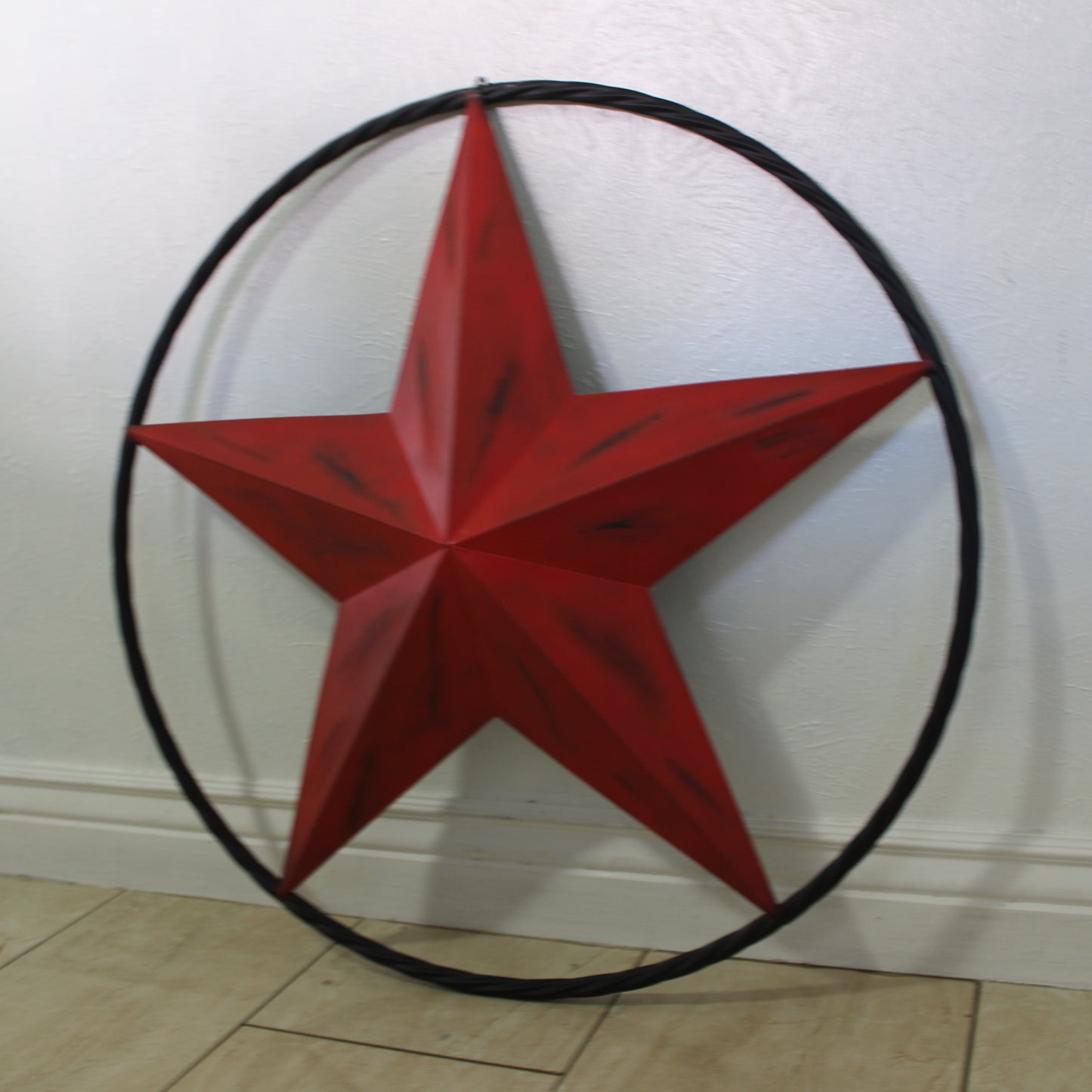RED DISTRESSED STAR TWO TONE TEXTURE WITH BLACK RING METAL LONESTAR TWISTED ROPE RING WESTERN HOME DECOR HANDMADE NEW #EH10645