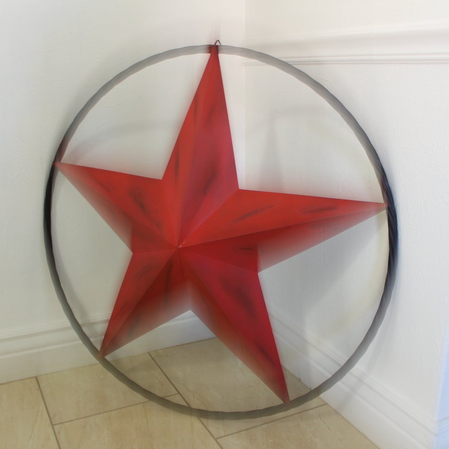 RED DISTRESSED STAR TWO TONE TEXTURE WITH BLACK RING METAL LONESTAR TWISTED ROPE RING WESTERN HOME DECOR HANDMADE NEW #EH10645