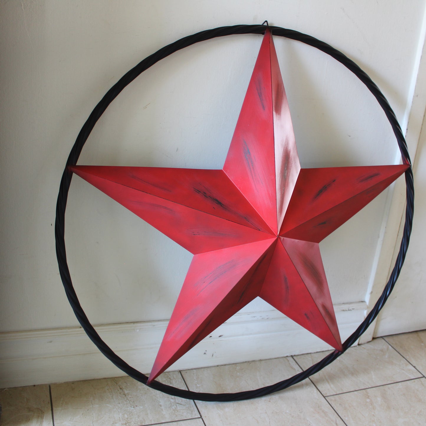 RED DISTRESSED STAR TWO TONE TEXTURE WITH BLACK RING METAL LONESTAR TWISTED ROPE RING WESTERN HOME DECOR HANDMADE NEW #EH10645