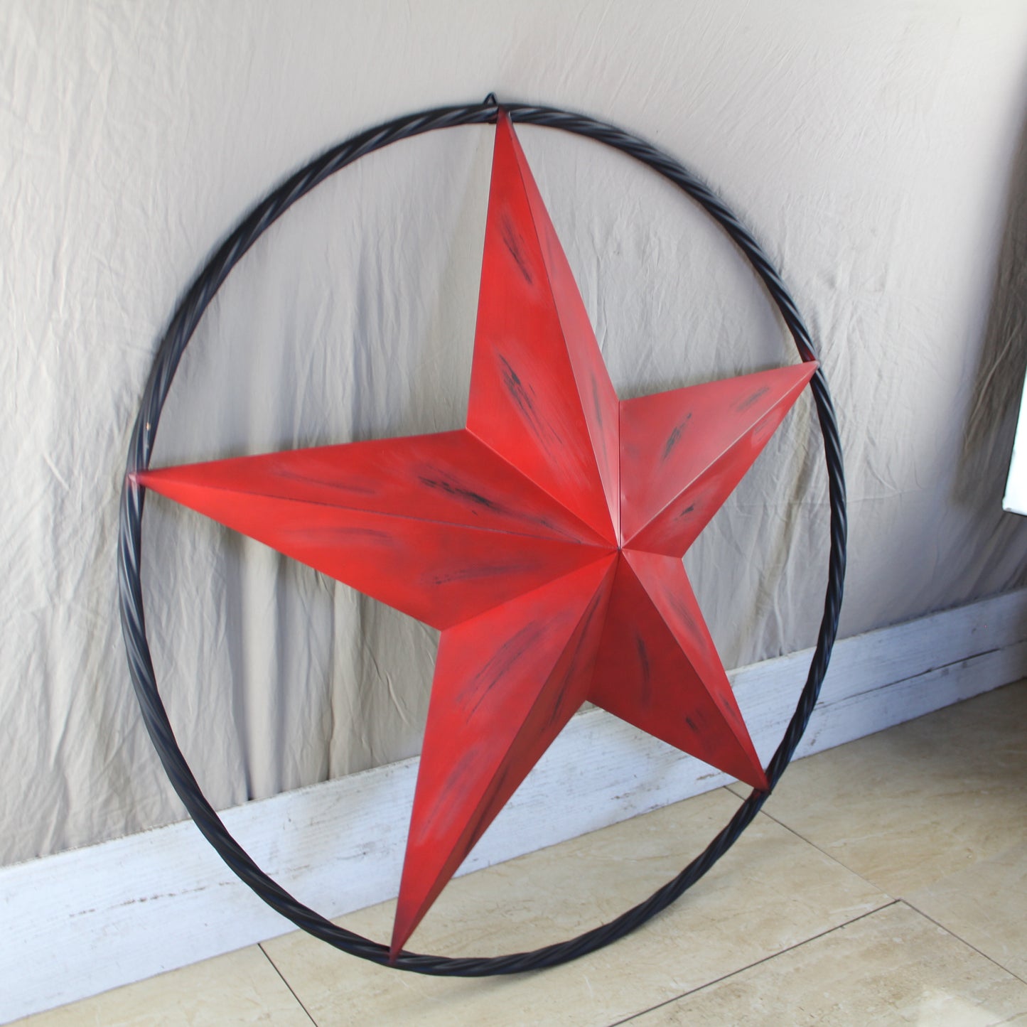 RED DISTRESSED STAR TWO TONE TEXTURE WITH BLACK RING METAL LONESTAR TWISTED ROPE RING WESTERN HOME DECOR HANDMADE NEW #EH10645