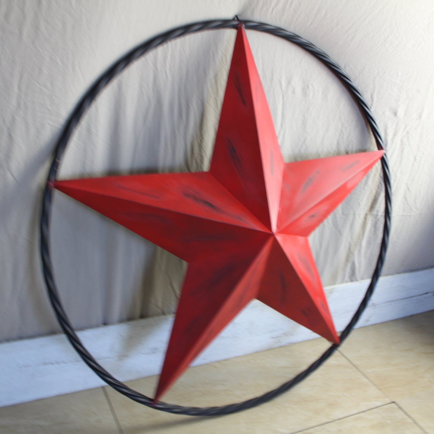 RED DISTRESSED STAR TWO TONE TEXTURE WITH BLACK RING METAL LONESTAR TWISTED ROPE RING WESTERN HOME DECOR HANDMADE NEW #EH10645