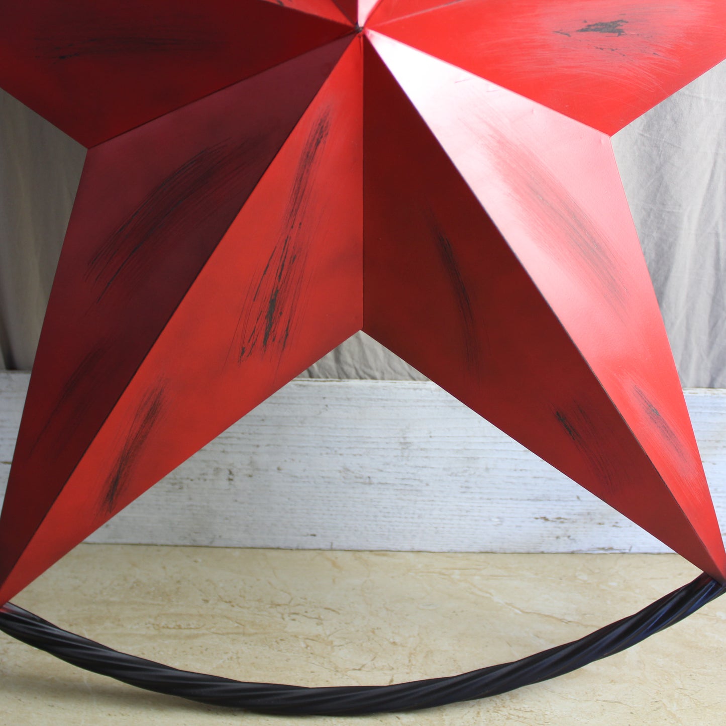 RED DISTRESSED STAR TWO TONE TEXTURE WITH BLACK RING METAL LONESTAR TWISTED ROPE RING WESTERN HOME DECOR HANDMADE NEW #EH10645