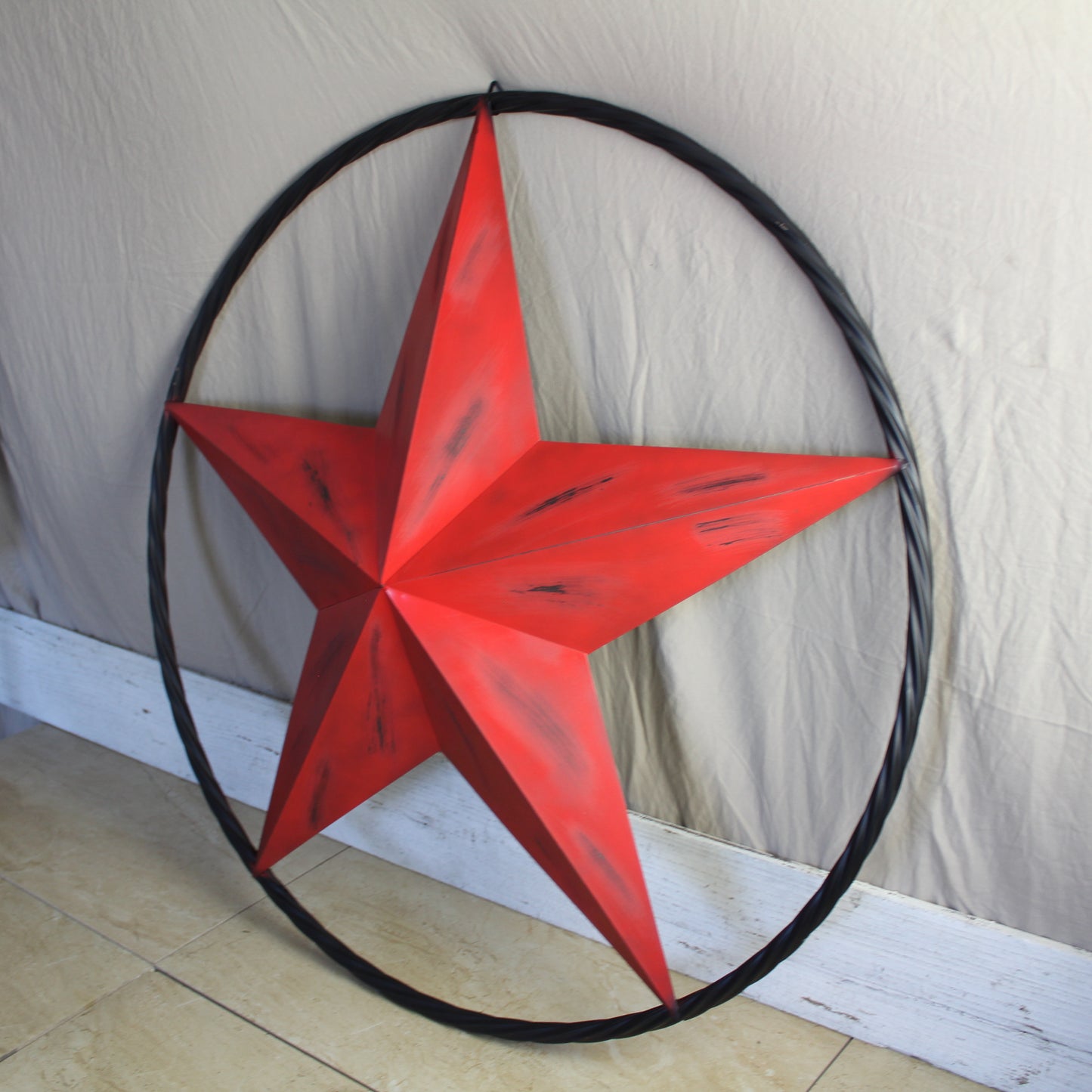 RED DISTRESSED STAR TWO TONE TEXTURE WITH BLACK RING METAL LONESTAR TWISTED ROPE RING WESTERN HOME DECOR HANDMADE NEW #EH10645
