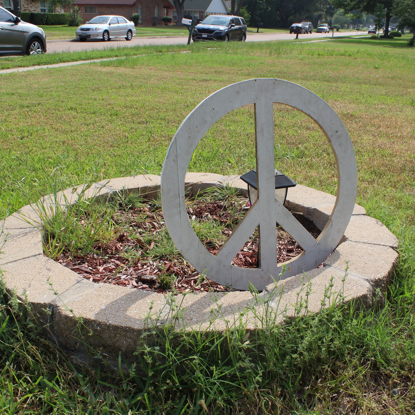 24" WHITE PEACE SIGN WOOD SIGN WALL ART DECOR WESTERN HOME DECOR HANDMADE #EH12853