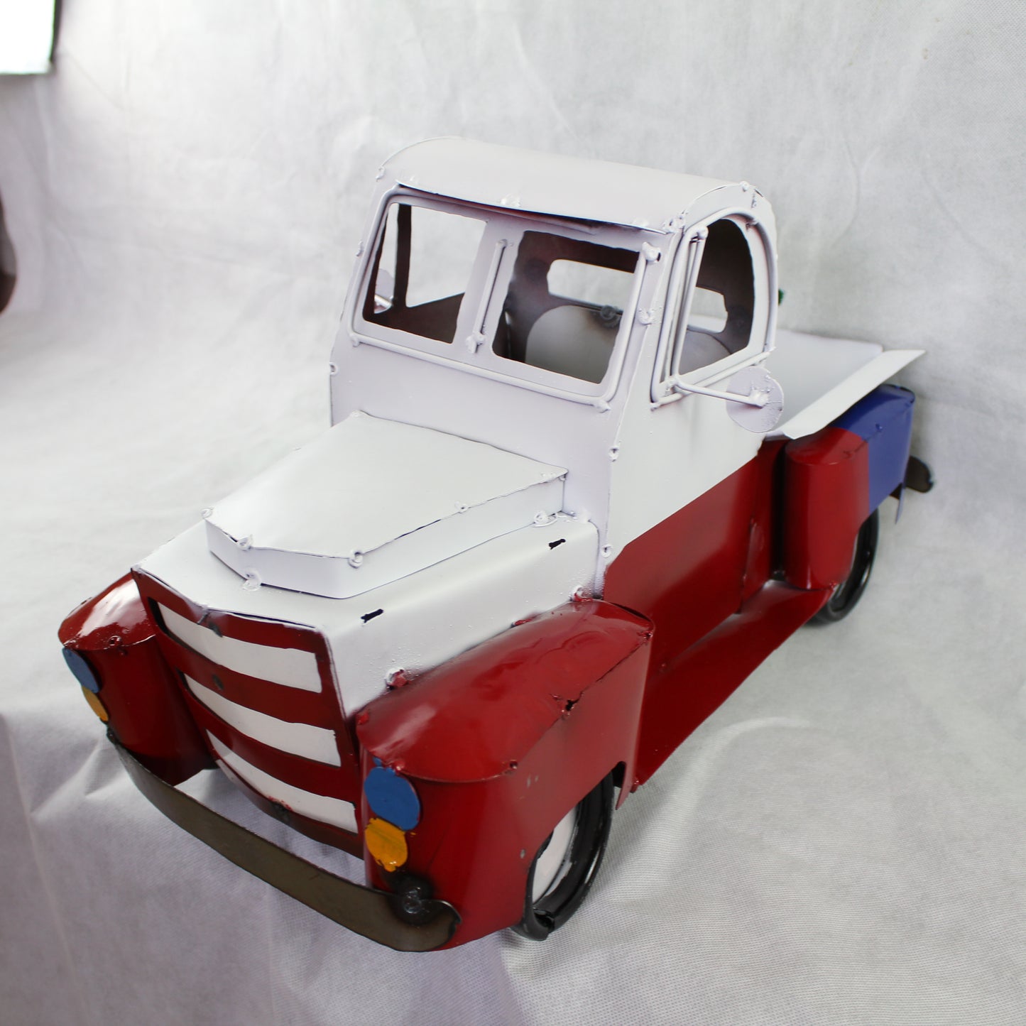 TEXAS FLAG TRUCK 20" PICKUP PATRIOTIC TRUCK RED WHITE BLUE METAL VINTAGE GARDEN ART FIGURINE WESTERN HOME DECOR HANDMADE #EH12866