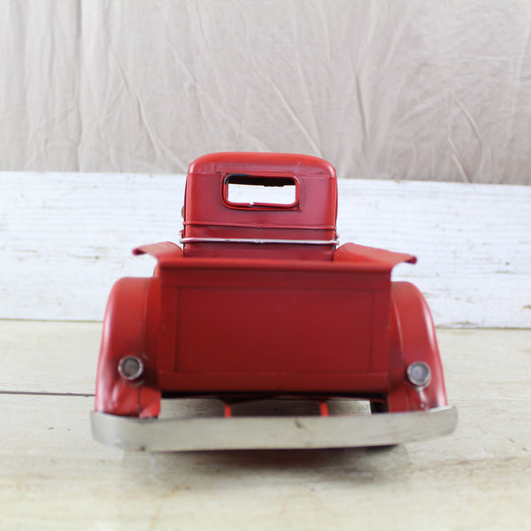 RED TRUCK 13" PICKUP TRUCK METAL ART FIGURINE VINTAGE GARDEN ART WESTERN HOME DECOR HANDMADE  #EH12859