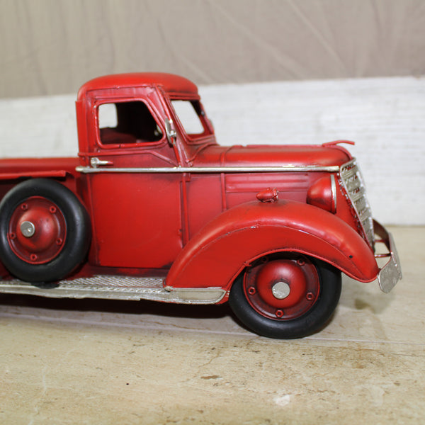RED TRUCK 13" PICKUP TRUCK METAL ART FIGURINE VINTAGE GARDEN ART WESTERN HOME DECOR HANDMADE  #EH12859