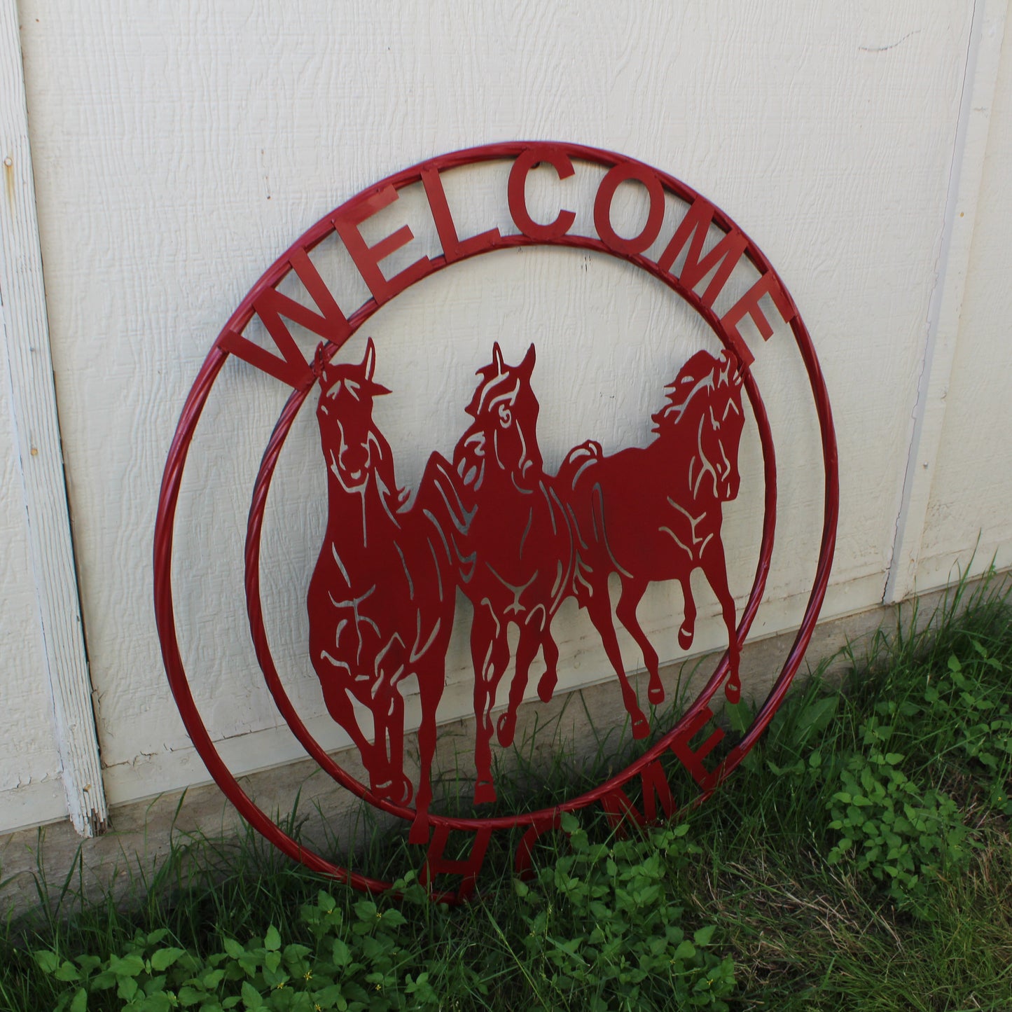 WELCOME RUNNING HORSES RUSTIC RED METAL WALL ART SIGN WESTERN HOME DECOR HANDMADE NEW #EH12719