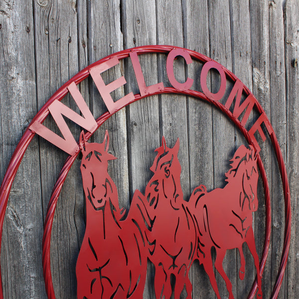 WELCOME RUNNING HORSES RUSTIC RED METAL WALL ART SIGN WESTERN HOME DECOR HANDMADE NEW #EH12719