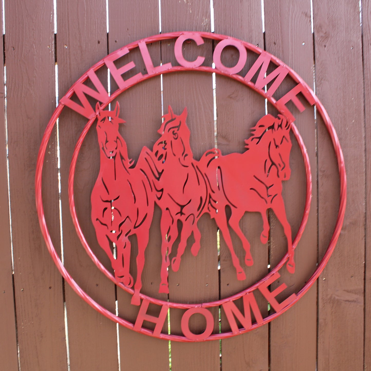 WELCOME RUNNING HORSES RUSTIC RED METAL WALL ART SIGN WESTERN HOME DECOR HANDMADE NEW #EH12719