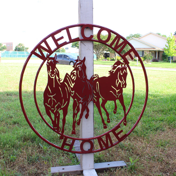 WELCOME RUNNING HORSES RUSTIC RED METAL WALL ART SIGN WESTERN HOME DECOR HANDMADE NEW #EH12719