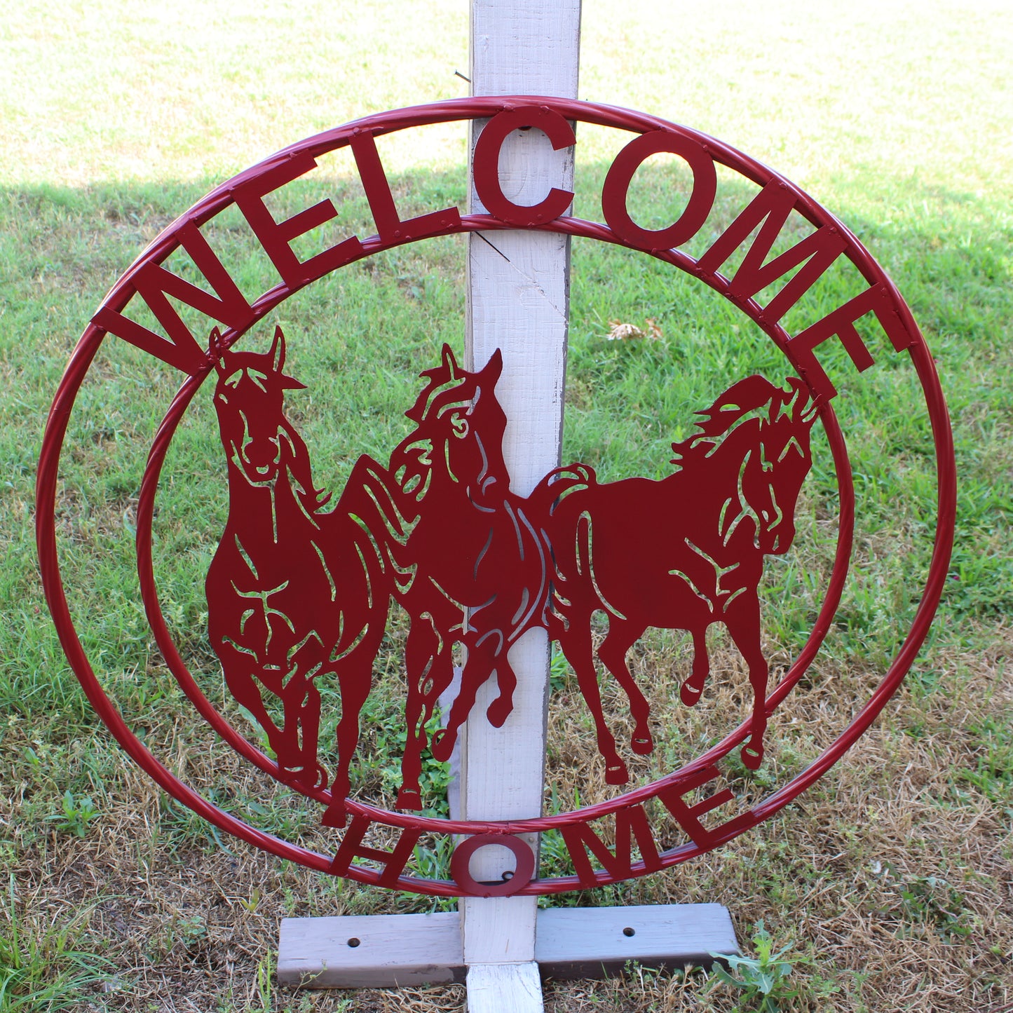WELCOME RUNNING HORSES RUSTIC RED METAL WALL ART SIGN WESTERN HOME DECOR HANDMADE NEW #EH12719