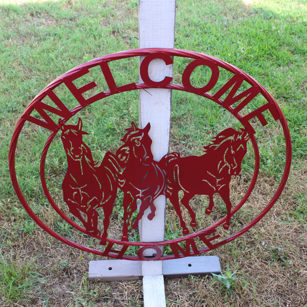 WELCOME RUNNING HORSES RUSTIC RED METAL WALL ART SIGN WESTERN HOME DECOR HANDMADE NEW #EH12719